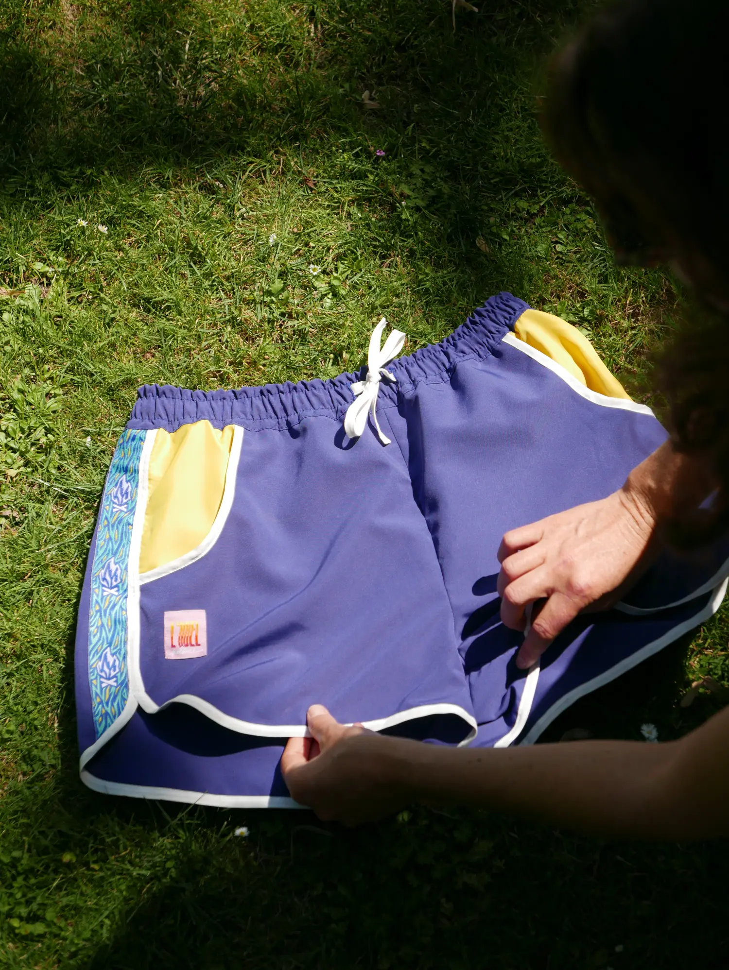 Short Bleu Myrtille Le Camp de Base X L'Abel Polaire - Précommande