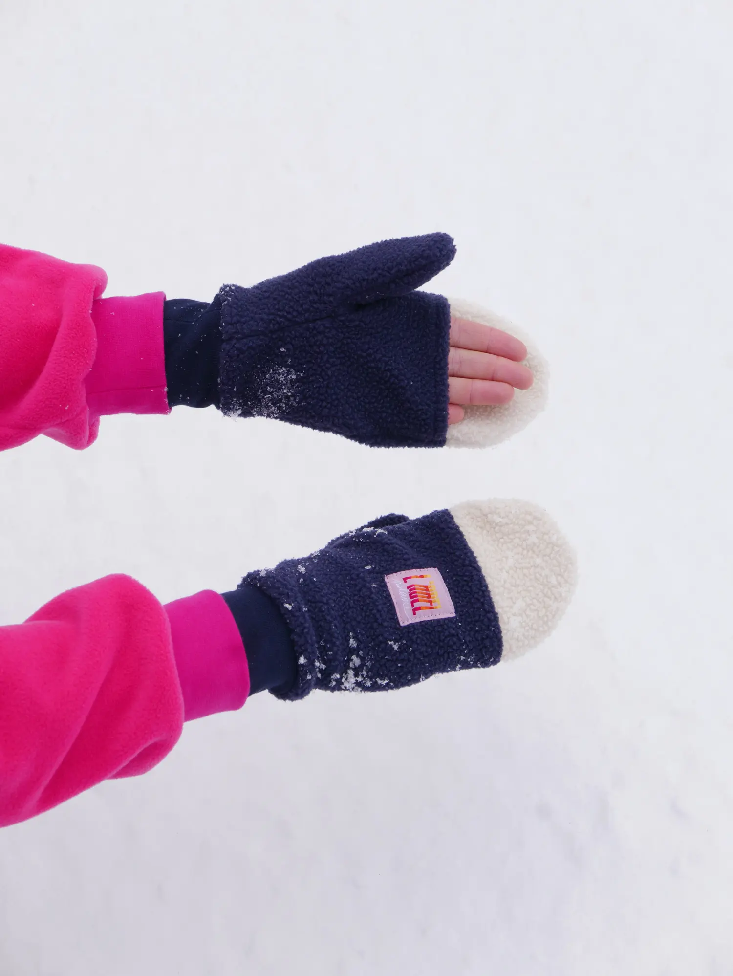 Moufles Sherpa Recyclé Marine et Beige – Image 3